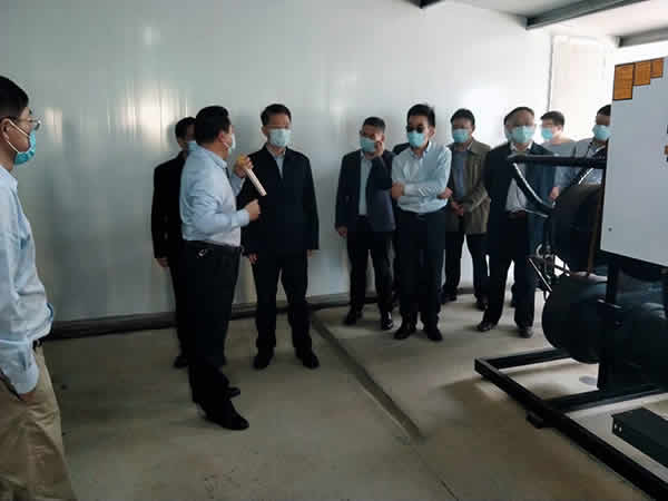 新聞=市人大常委會(huì)陳主任帶隊(duì)，市人大環(huán)境組一行，來公司檢查工作03.jpg